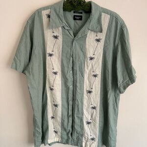 Haggar Green and White Casual Button Down Shirt with Tropical Design